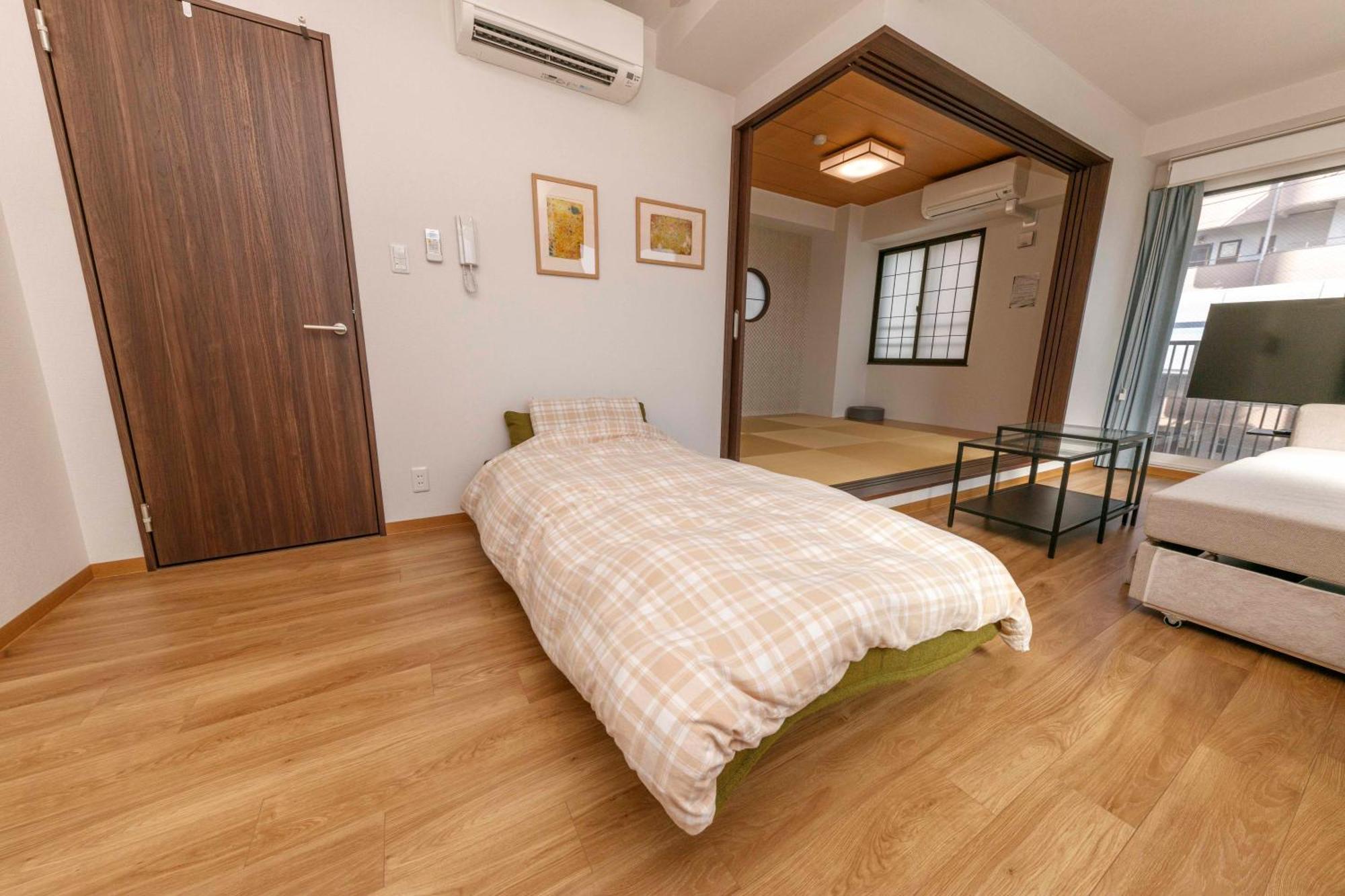 Gamadas Bld Tokyo Ruang foto