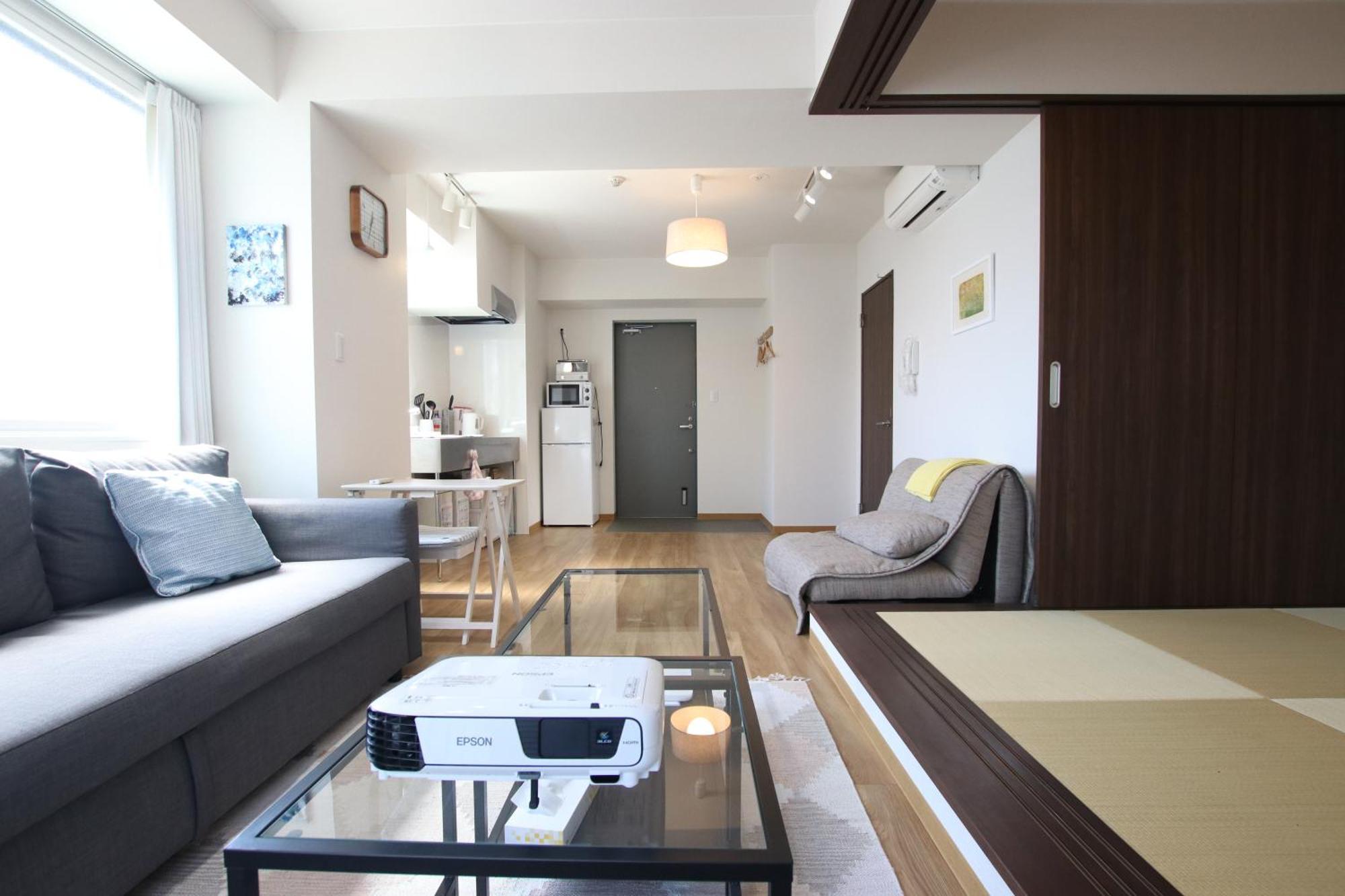 Gamadas Bld Tokyo Ruang foto