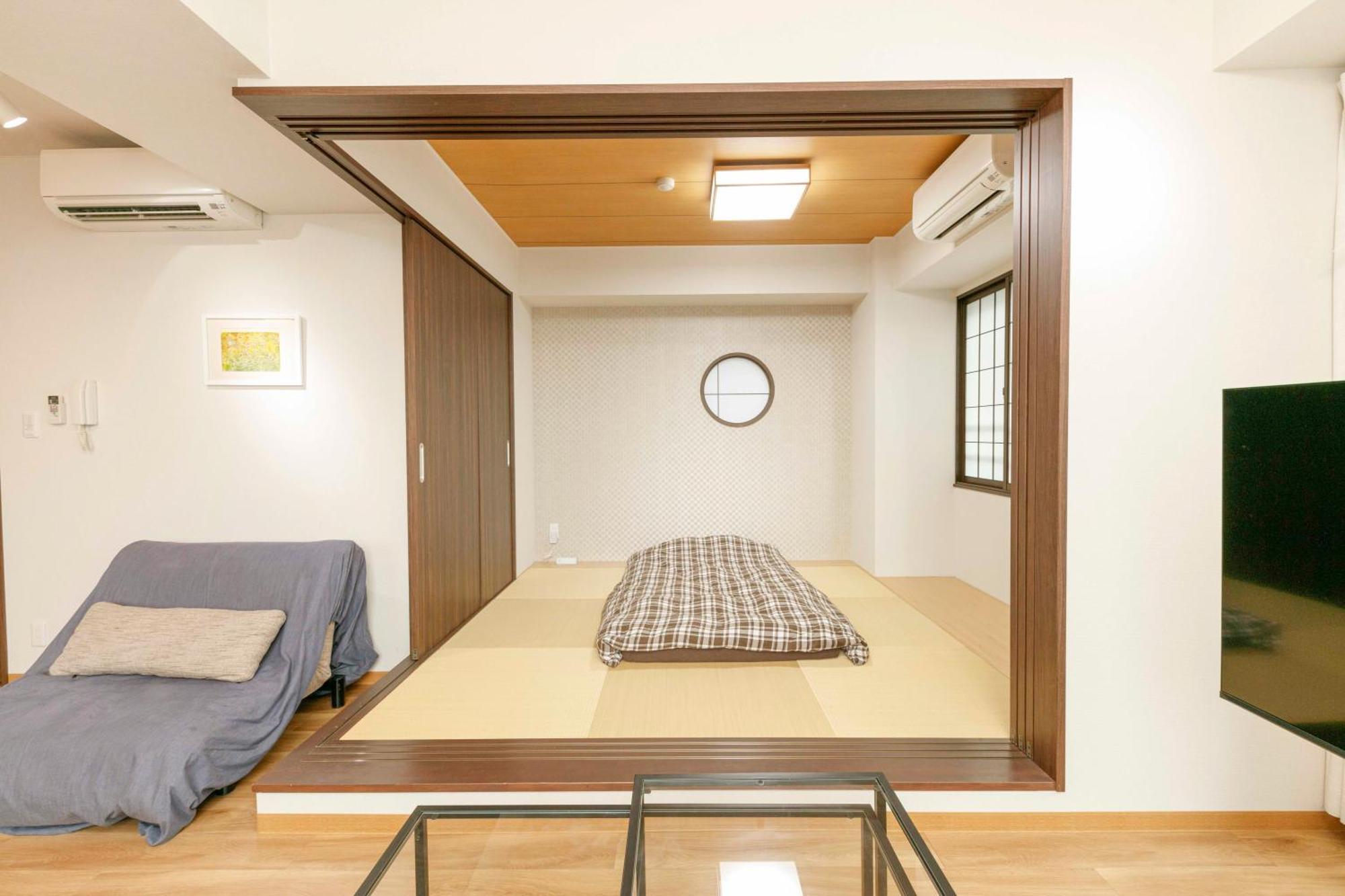 Gamadas Bld Tokyo Ruang foto